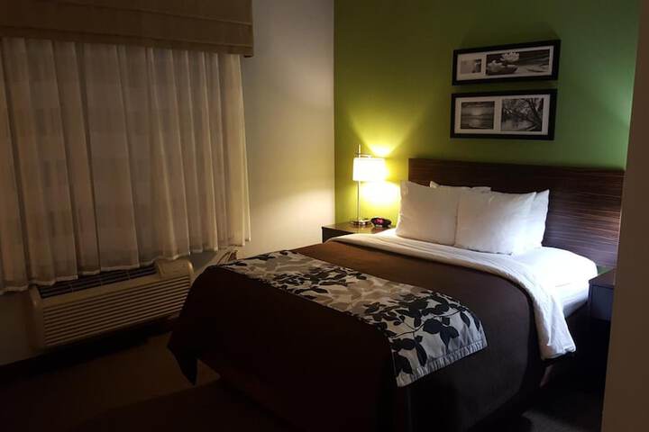 Room 42 of 64