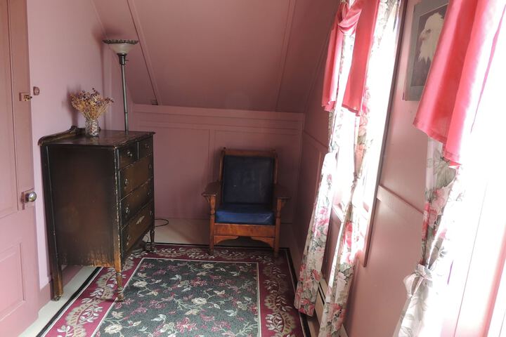 Room 20 of 42
