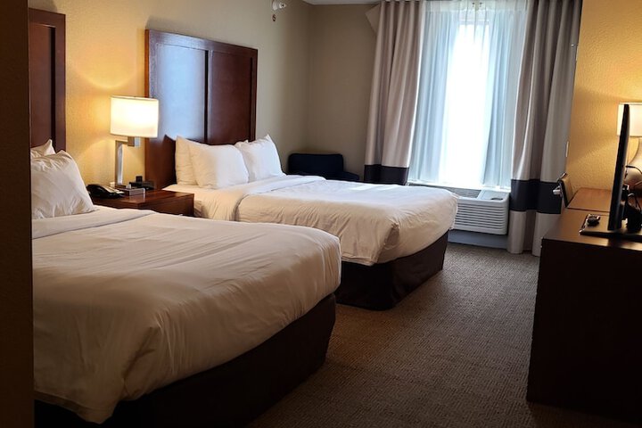 Comfort Inn & Suites Sidney I-80