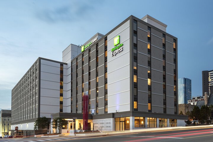 Hotel 3 of 59