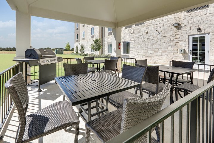 Candlewood Suites Dallas NW - Farmers Branch by IHG