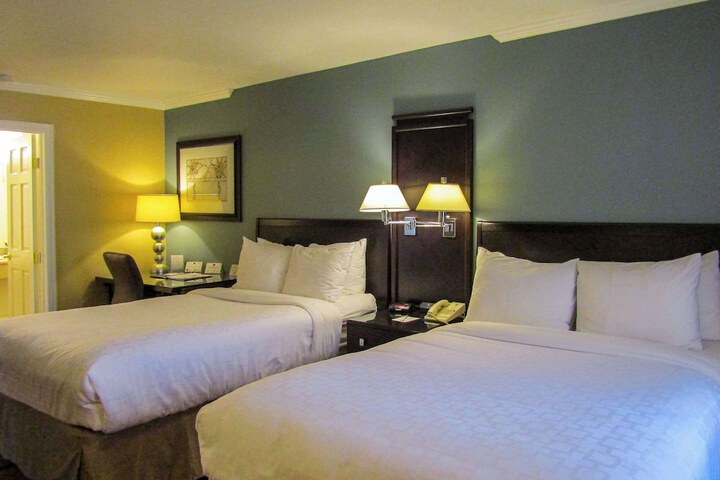 Room 30 of 71