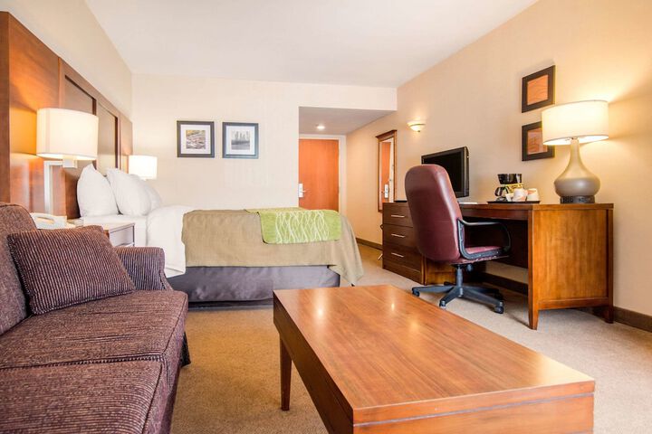 Room 30 of 40