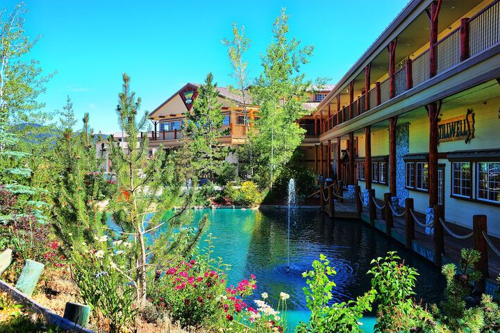 Holiday Inn Resort The Lodge at Big Bear Lake by IHG