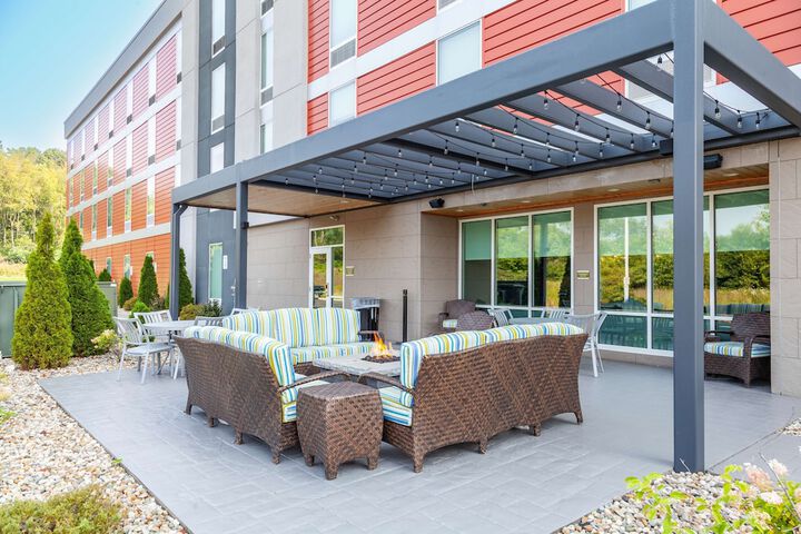 Terrace/Patio 41 of 42