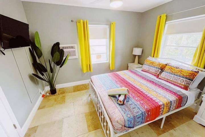 Room 17 of 47