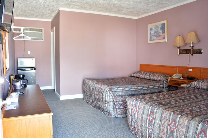 Room 26 of 47