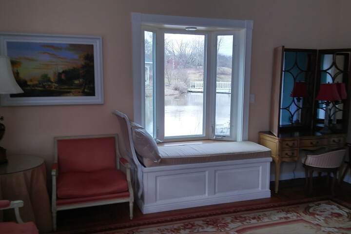 Inntiquity a Country Inn
