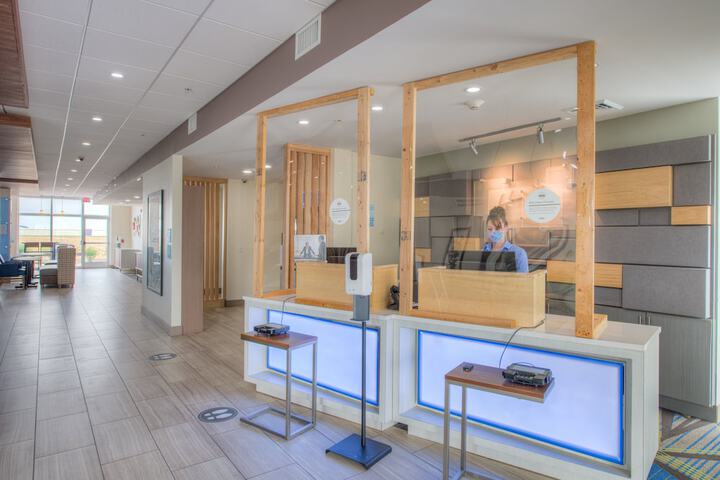 Holiday Inn Express & Suites Remington by IHG