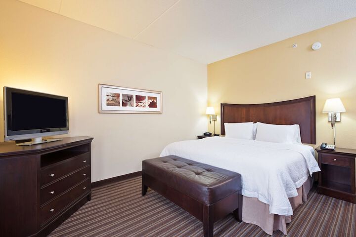 Room 19 of 42