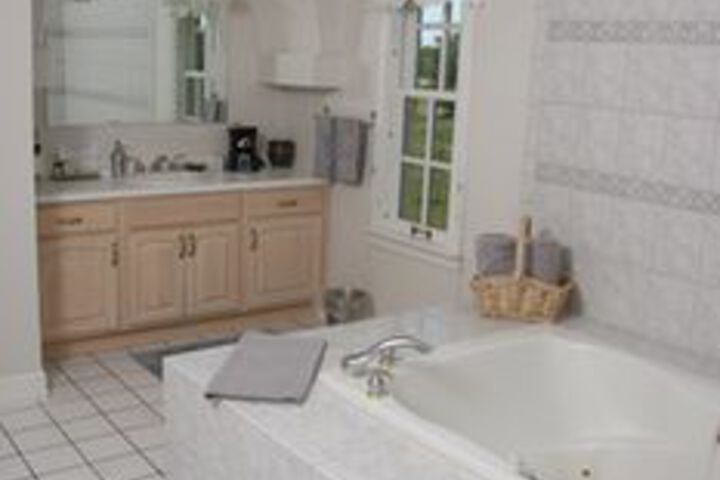 Brightwood Inn