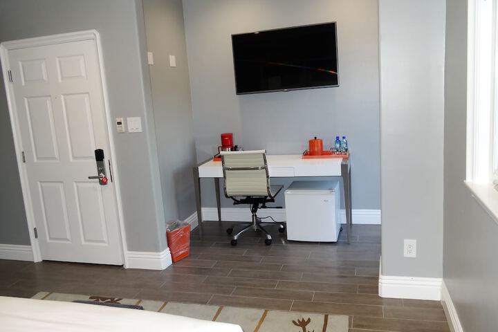 Room 18 of 67