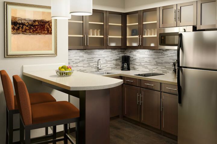 Staybridge Suites St. Louis - Westport by IHG