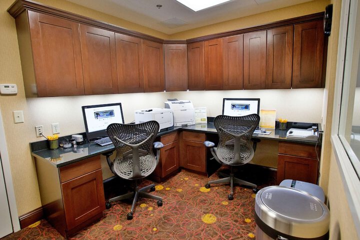 Business Center 48 of 48