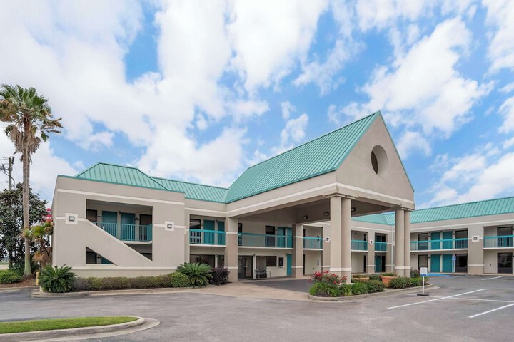 Econo Lodge Moss Point - Pascagoula