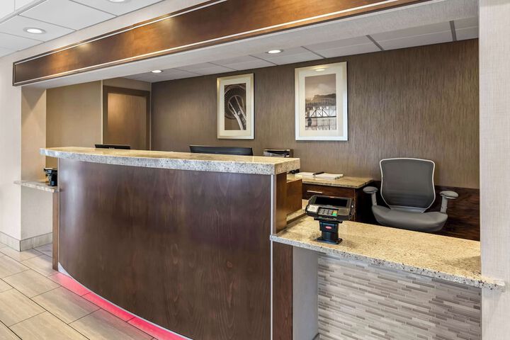 SureStay Hotel by Best Western SeaTac Airport North