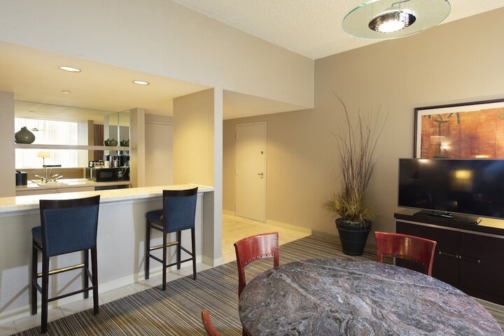 Room 15 of 61