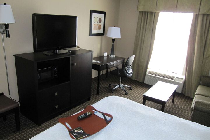 Room 21 of 37