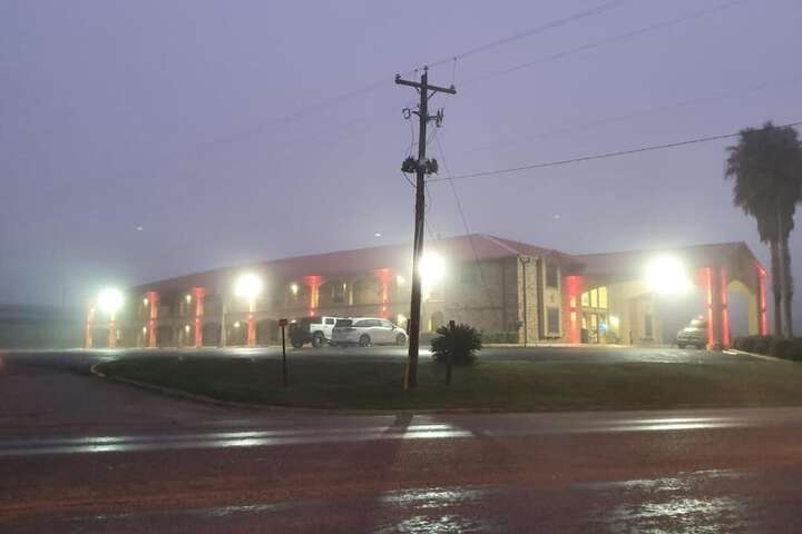 Chaparral Motel