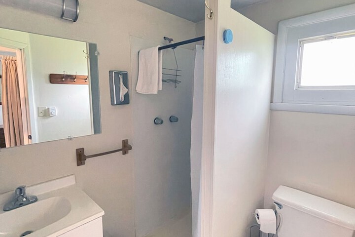 Room 92 of 104