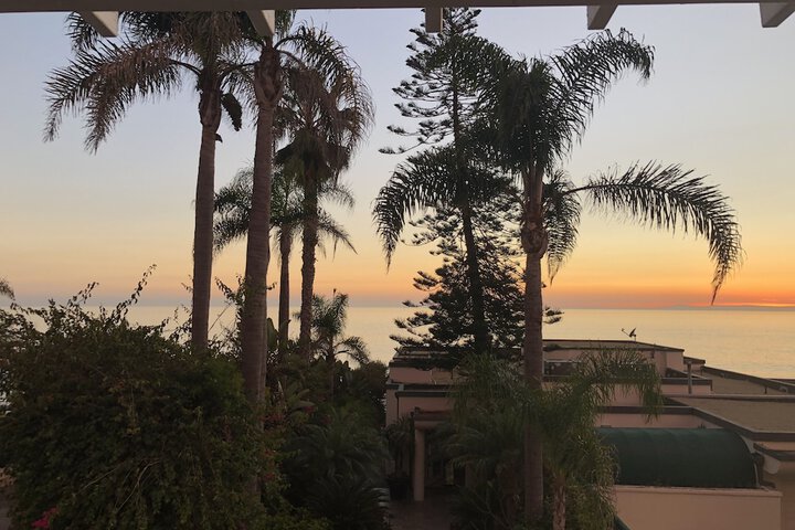 Laguna Cove Hotel