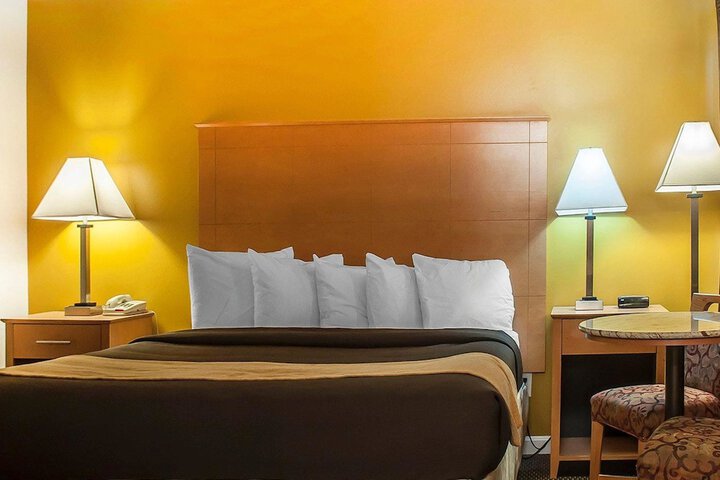 Room 19 of 31