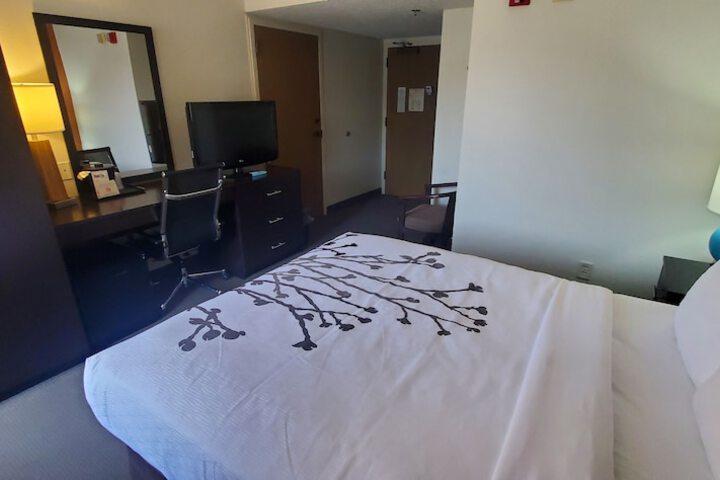 Room 49 of 61