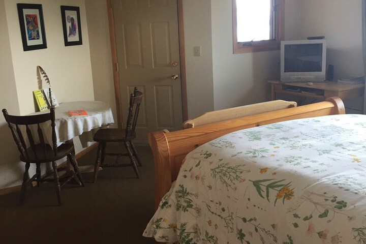 Room 18 of 46