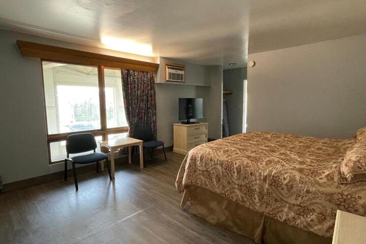 Executive Inn