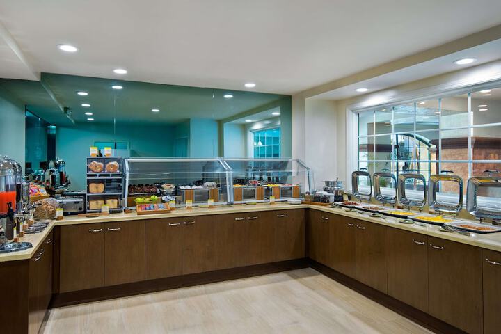DoubleTree by Hilton San Pedro - Port of Los Angeles