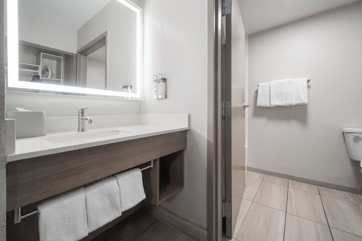 Holiday Inn Express Tifton by IHG