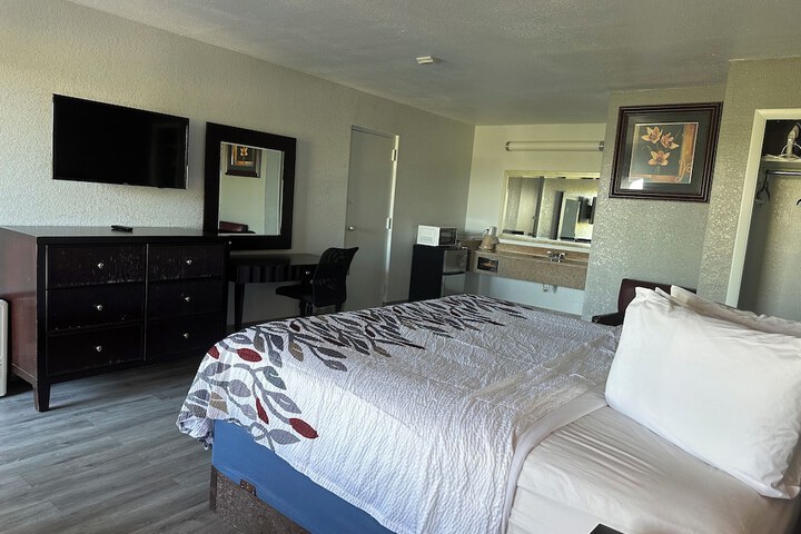 Riverview Inn