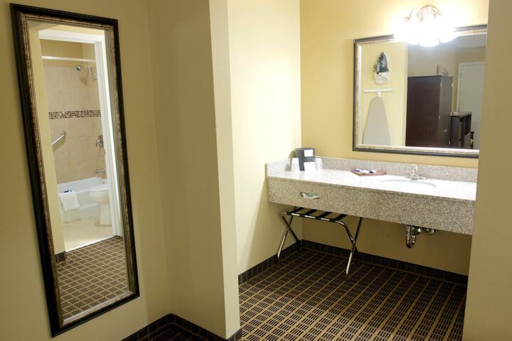 Room 14 of 20