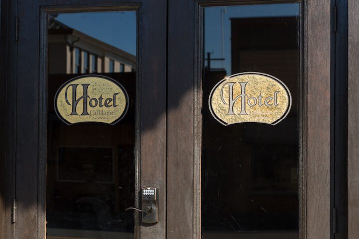 Hotel 3 of 94