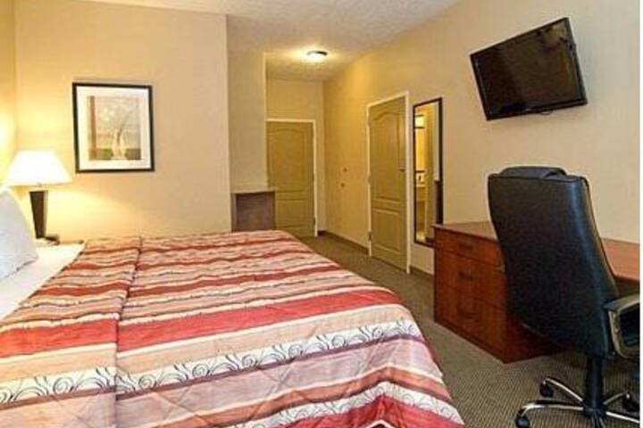 Franklin Lodging