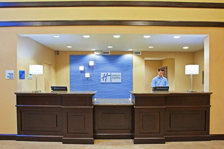 Holiday Inn Express Columbus-Dublin by IHG