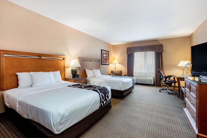 Room 14 of 30