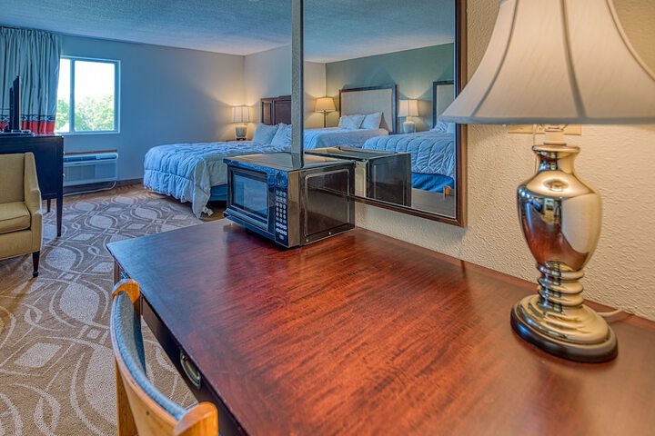 American Inn and Suites Dundee