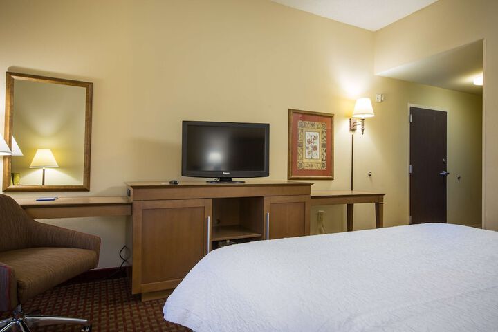 Room 15 of 33