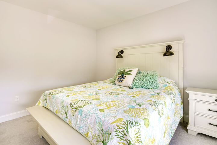 Sleek Long Branch Vacation Rental w / Pool + Patio!