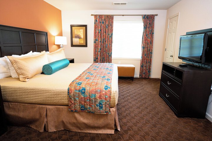 Room 40 of 61