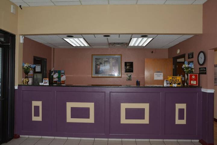 Hotel Interior 10 of 43