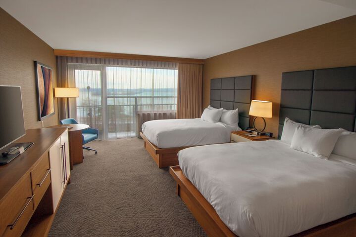 DoubleTree by Hilton Hotel Niagara Falls New York