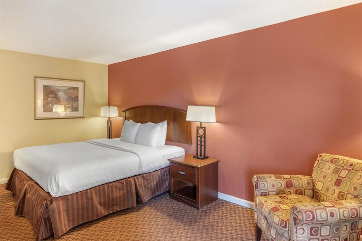 Best Western Hickory