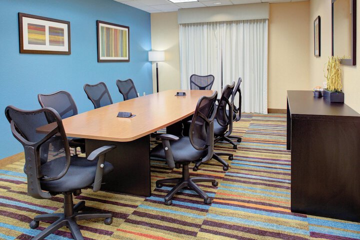 Fairfield Inn & Suites Seymour