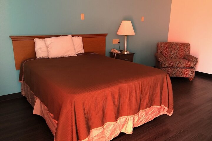 Room 47 of 60