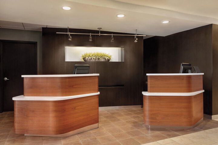 Courtyard by Marriott Topeka