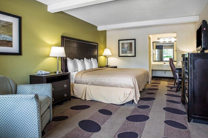 Quality Inn Greenwood Hwy 25