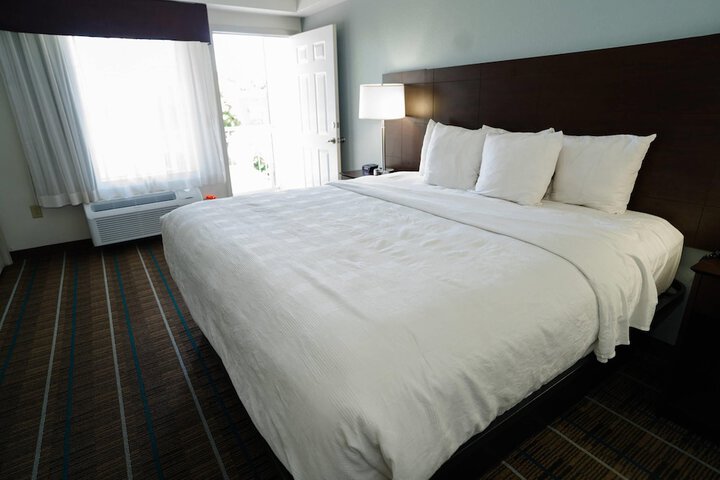 MainStay Suites Knoxville North I-75