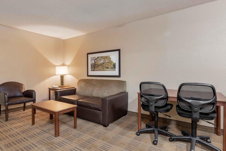 Extended Stay America Suites Cleveland Great Northern Mall